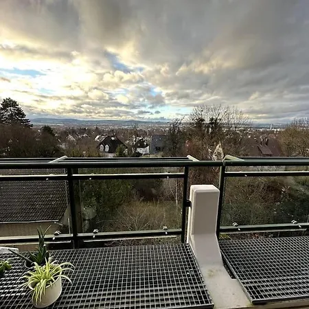 Ruhiges Penthouse Mit Weitblick Апартаменты *