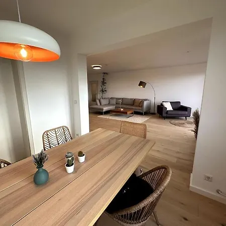 Διαμέρισμα Ruhiges Penthouse Mit Weitblick *