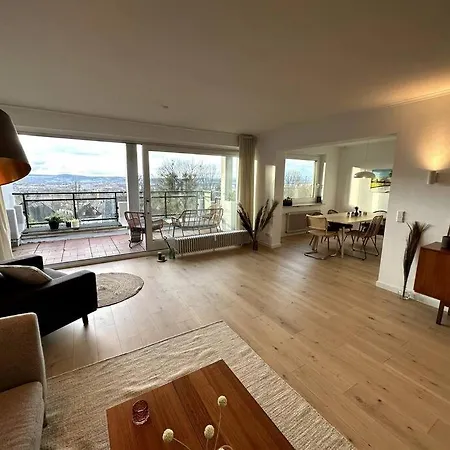 Апартаменты Ruhiges Penthouse Mit Weitblick